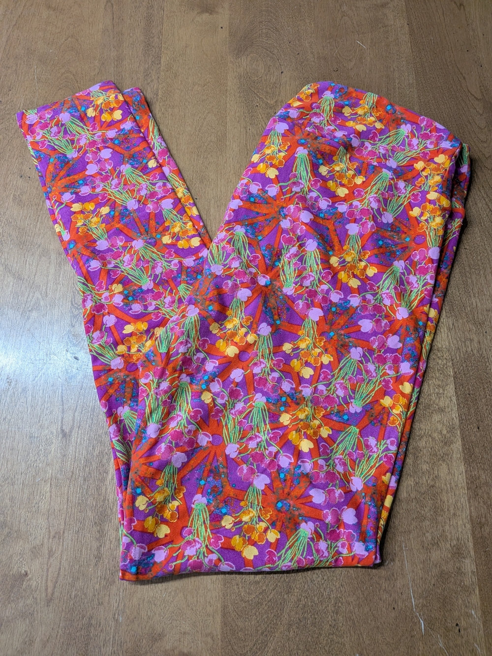 3/$12 Lularoe Vibrant Floral Print Leggings